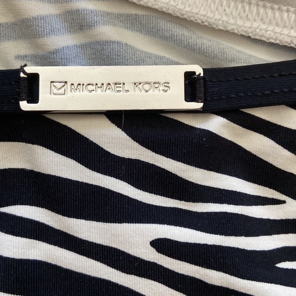 Michael Kors tankini top size 14 black/white zebra stripes - Picture 6 of 6